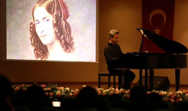 Dengin Ceyhan'dan Piyano'nun Kadınları Resitali