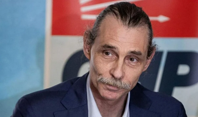 Erdal Beşikçioğlu'ndan yerel seçimde büyük sürpriz