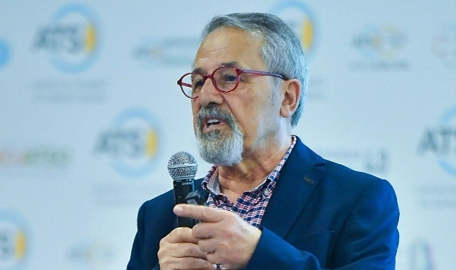 Naci Görür: Kıyılarımız denize doğru ilerliyor 