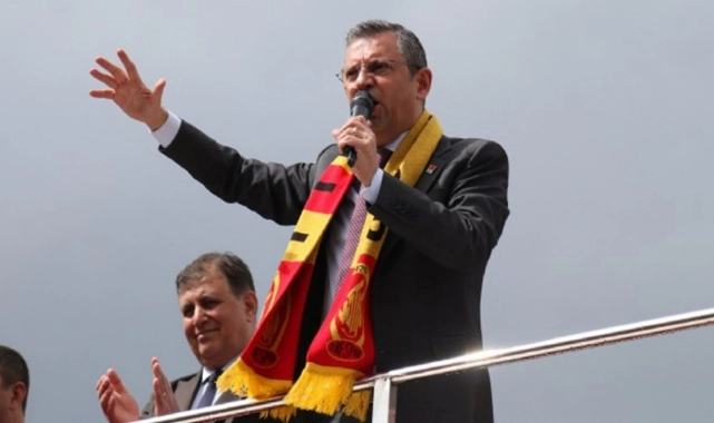 Özel’den adaylara mal varlığı talimatı: “Belediye başkanlığı yapıp zenginleşmeyeceğiz!”
