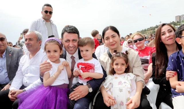 Başkan Önal sözünü tuttu: Binler Bayraklı’ya akın etti