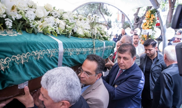 Başkan Tugay, Mine Piriştina’nın cenaze törenine katıldı