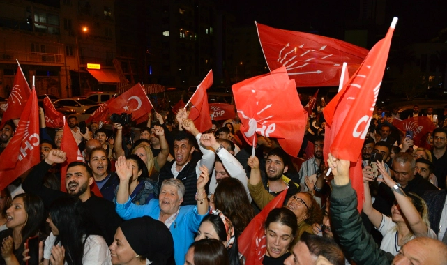 Bayraklı’nın yeni başkanı İrfan Önal’dan ilk mesaj: Kaybeden yok kazanan Bayraklı