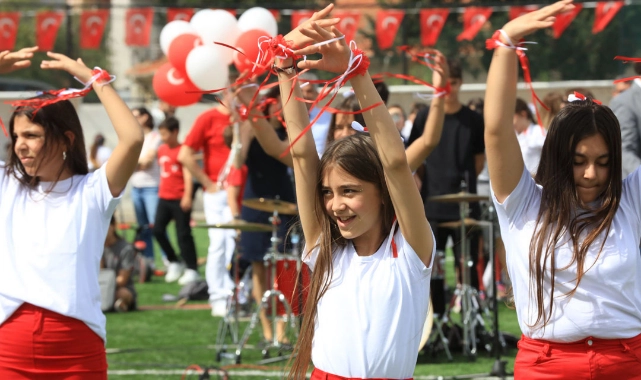 Güzelbahçe'de Çocuk Şenliğine büyük ilgi