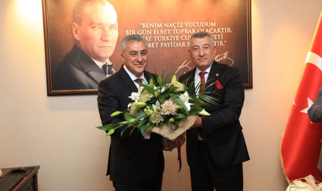 Güzelbahçe’de devir teslim yapıldı
