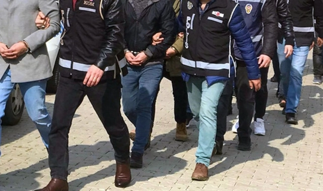 İzmir’de uyuşturucu operasyonu: “Uyuşturucu tacirlerine göz açtırmayacağız”