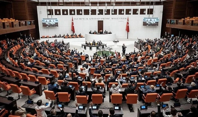 Meclis'te yeni Anayasa mesaisi başlıyor