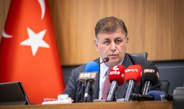Tugay'dan demokrasi vurgusu: Egemenlik saray rejiminden tekrar halka geçecek