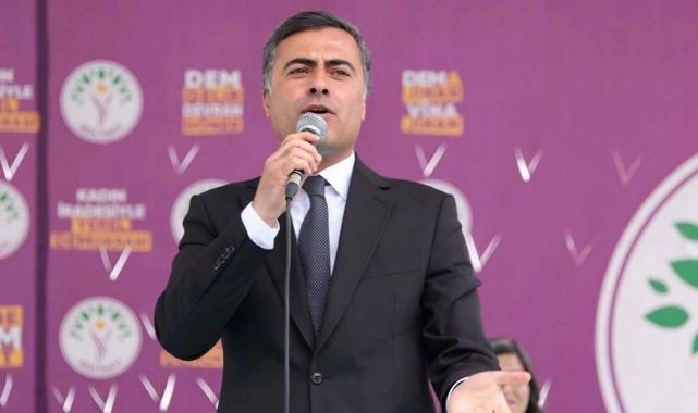 Van krizi yaşanırken AK Parti’de neler oldu? 