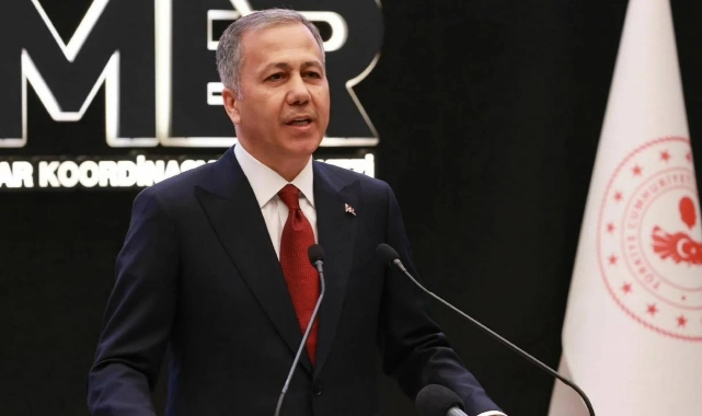 Yerlikaya duyurdu: İsrail protestosuyla ilgili iki emniyet görevlisi açığa alındı 