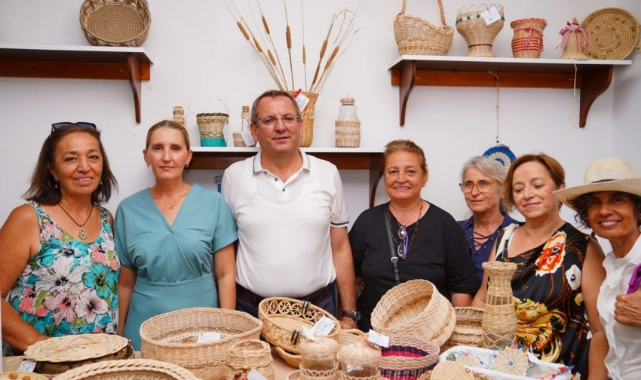 Ayvalık'ta annelere en anlamlı hediyeler 