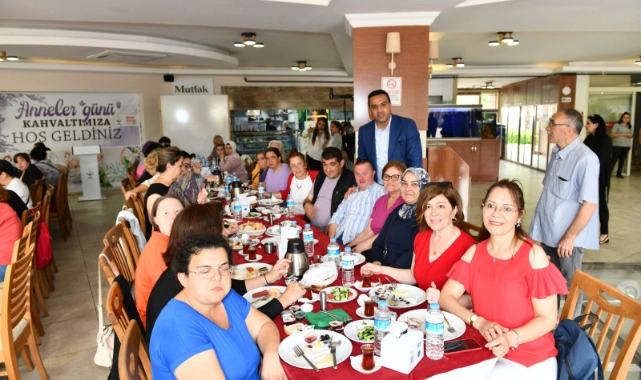 Başkan Yıldız Engelli Anneleri İle Buluştu