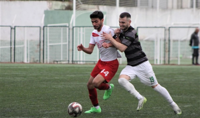 Bornova Belediyespor şampiyon