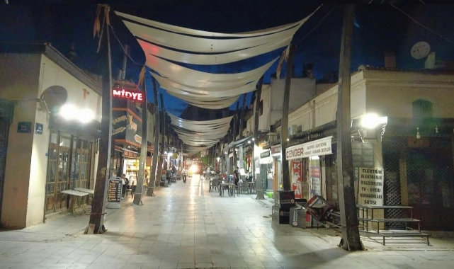 Bornova Büyük Çarşı yenileniyor 