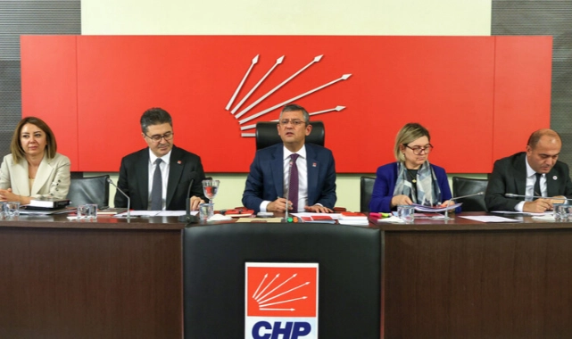 CHP PM’de gündem, yerel seçimler ve “yeni anayasa” tartışmaları oldu 