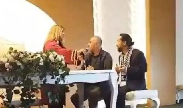 Dua tartışmasına AK Parti’den tepki: “İnsanımız özgürce dualarını edebilir!” 