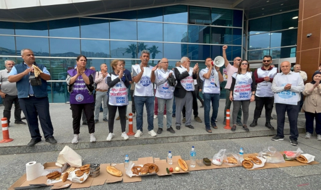 Emekçilerden yeryüzü sofrası: Bayraklı'da maaş krizi büyüyor