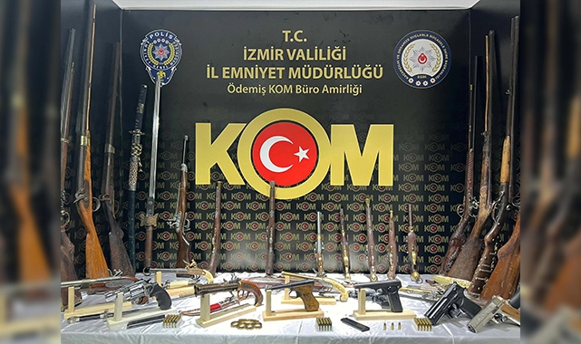 İzmir'de antika silah kaçakçılığı operasyonu