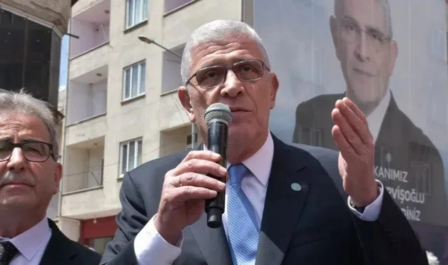 Müsavat Dervişoğlu: "Millet dört mevsim kışı yaşarken kimseye baharı yaşatmayız"