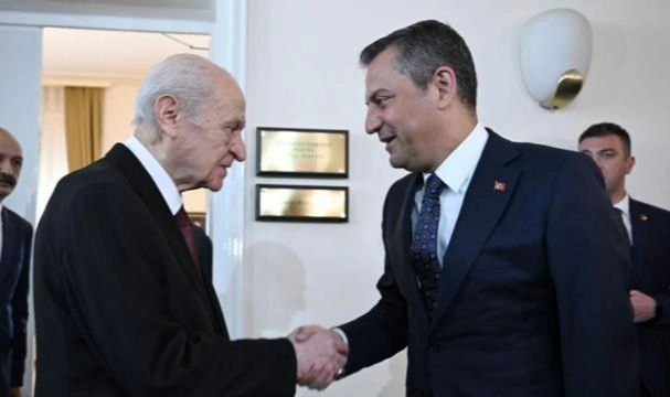 Özgür Özel, Devlet Bahçeli ile görüştü: Görüşmenin gündeminde neler vardı? 
