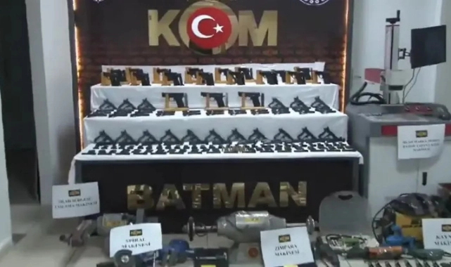 Silah kaçakçılarına operasyon: Dört şüpheli yakalandı! 