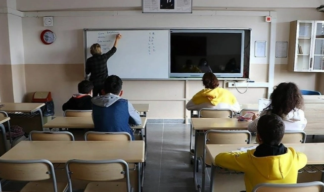 Tartışmaların odağı olmuştu… Talim ve Terbiye Kurulu’ndan yeni müfredata onay!