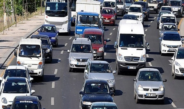 TÜİK açıkladı: İzmir'de trafiğe kayıtlı araç 1 milyon 848 bin 348 oldu