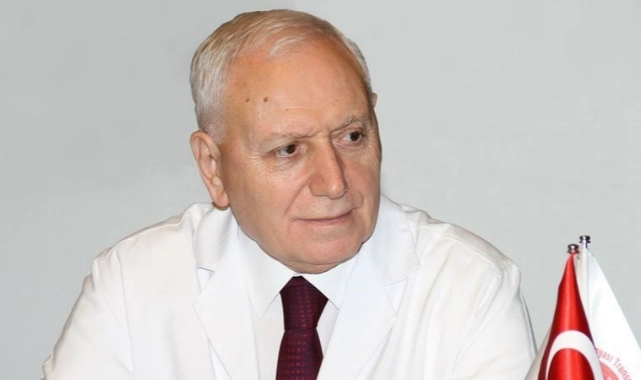 Türkiye'de böbrek ve karaciğer naklinin önderi Prof. Dr. Mehmet Haberal'a bir ödül daha