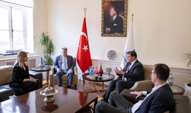 Yunanistan’ın İzmir Başkonsolosu'ndan turistlere İzmir daveti
