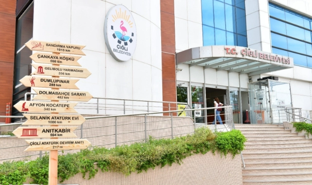 147 işçi çıkarılmıştı... Çiğli Belediyesi’nden açıklama: Türkiye’de yaşamayanlar bile işe alınmış! 