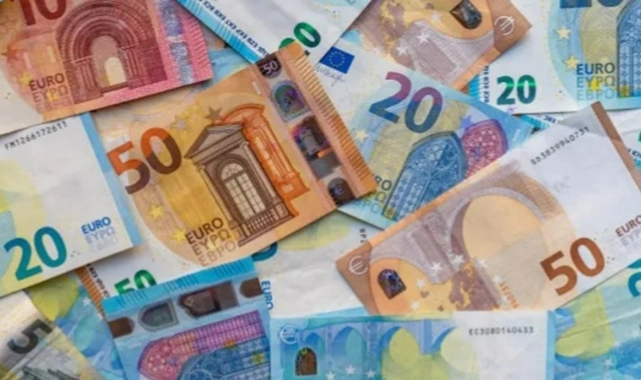 Aşırı sağın zaferi sonrası euro için kötümser tahminler