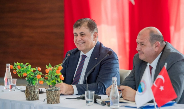 Başkan Tugay’dan birliktelik mesajı