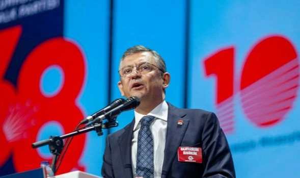 CHP lideri Özel’den Erdoğan’a: “Kendine güveniyorsa bir kere daha yarışırız” 