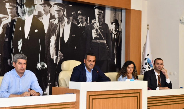 Çiğli meclisinde Başkan Yıldız'dan Harmandalı çıkışı: "Bu siyasi bir darbedir"
