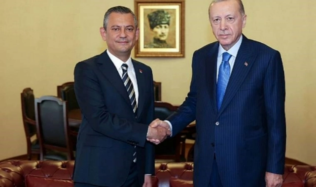 İktidarın yeni anayasa formülü masada 