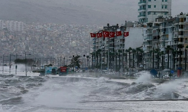 Meteoroloji duyurdu: İzmir için fırtına uyarısı 
