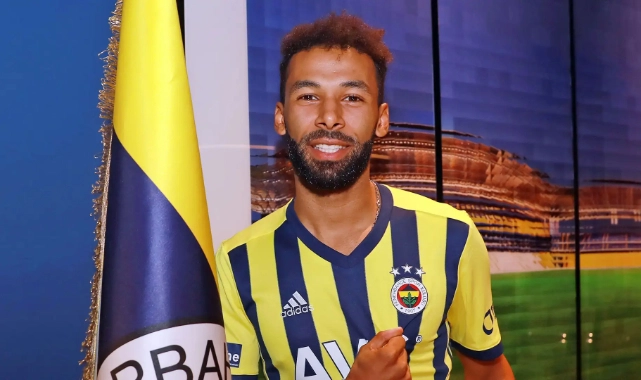 Sağlık kontrolleri için İzmir'de! Göztepe, Nazım Sangare ile anlaştı