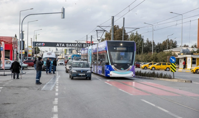 Çiğli ve Karşıyaka tramvay hatlarında  aktarmasız ulaşım kolaylığı başlıyor