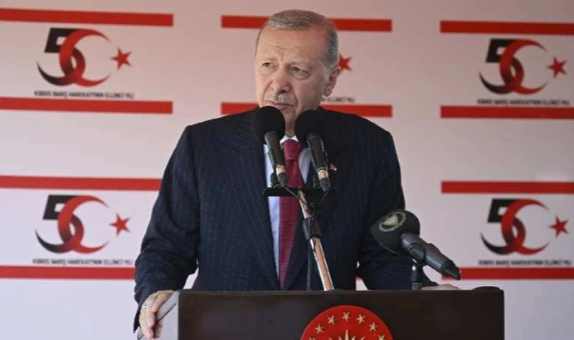 Erdoğan Kıbrıs'ta konuştu: Kalıcı barışı sağlamak uzatılan hiçbir eli havada bırakmayız