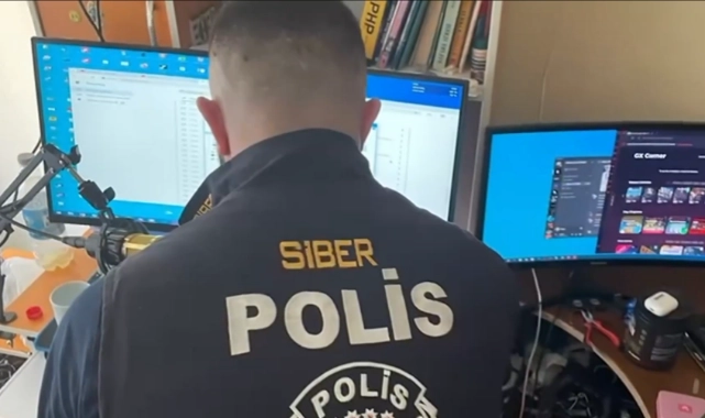 İzmir'de "Çevrimiçi Çocuk Müstehcenliğine" darbe!