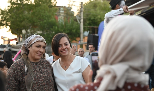 Karabağlar’ın sokakları neşe ve mutluluklar dolup taşıyor!