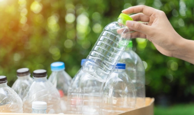 Plastik şişelerden su içmek diyabet riskini artırıyor 