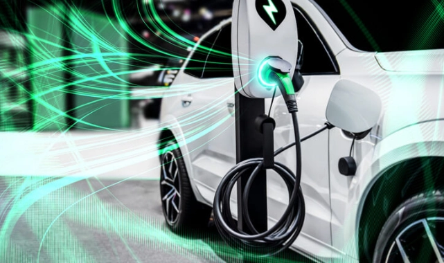 Yürürlüğe girdi... Elektrikli araçları zam çarptı! 
