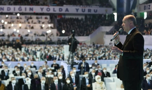AK Parti'de değişim süreci için düğmeye basılıyor 