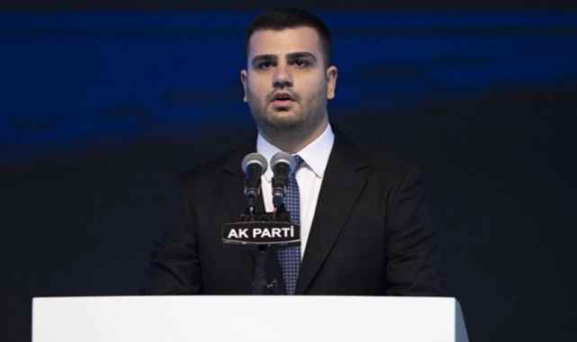 AK Partili İnan’dan “Dilruba” çıkışı: “Bir edepsizi ‘onur konuğu’ diye sundular”