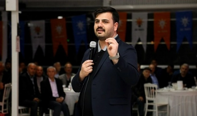 AK Partili İnan’dan Tugay’a “İzmir Körfezi” eleştirisi: “Kayıkçı kavgası yapacağına işini yap”