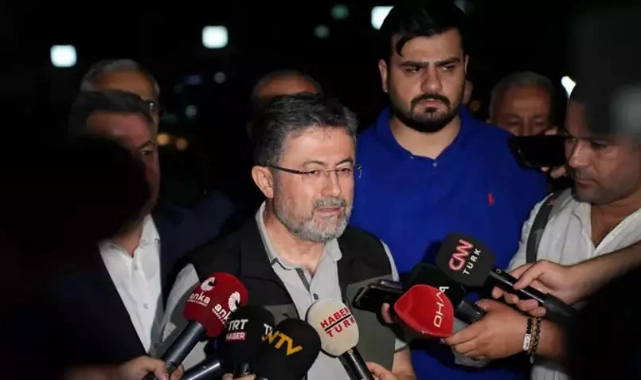 Bakan Yumaklı açıkladı: Karşıyaka’daki yangın neden çıktı? 