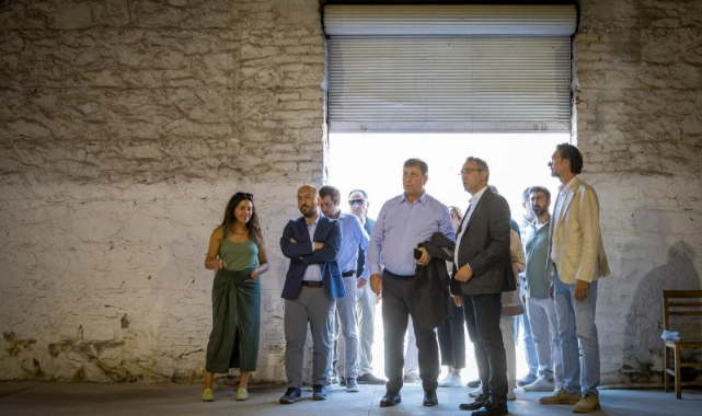 Başkan Tugay ve Mahir Polat'tan Basmane ziyareti 