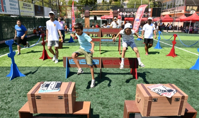 Çiğlili Çocuklar Eğlence Parkında Buluştu