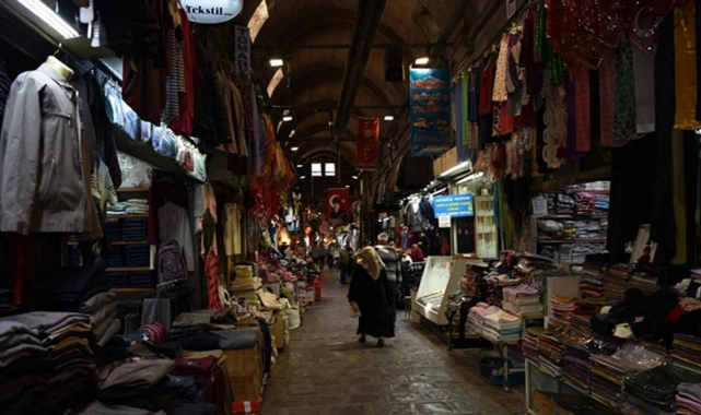 Ekonominin 7 aylık bilançosu: 15 bin şirket, 51 bin esnaf kilit vurdu